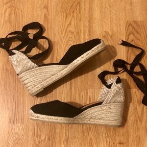 NEW Castaner Carina 60 Canvas Wedges Size 9